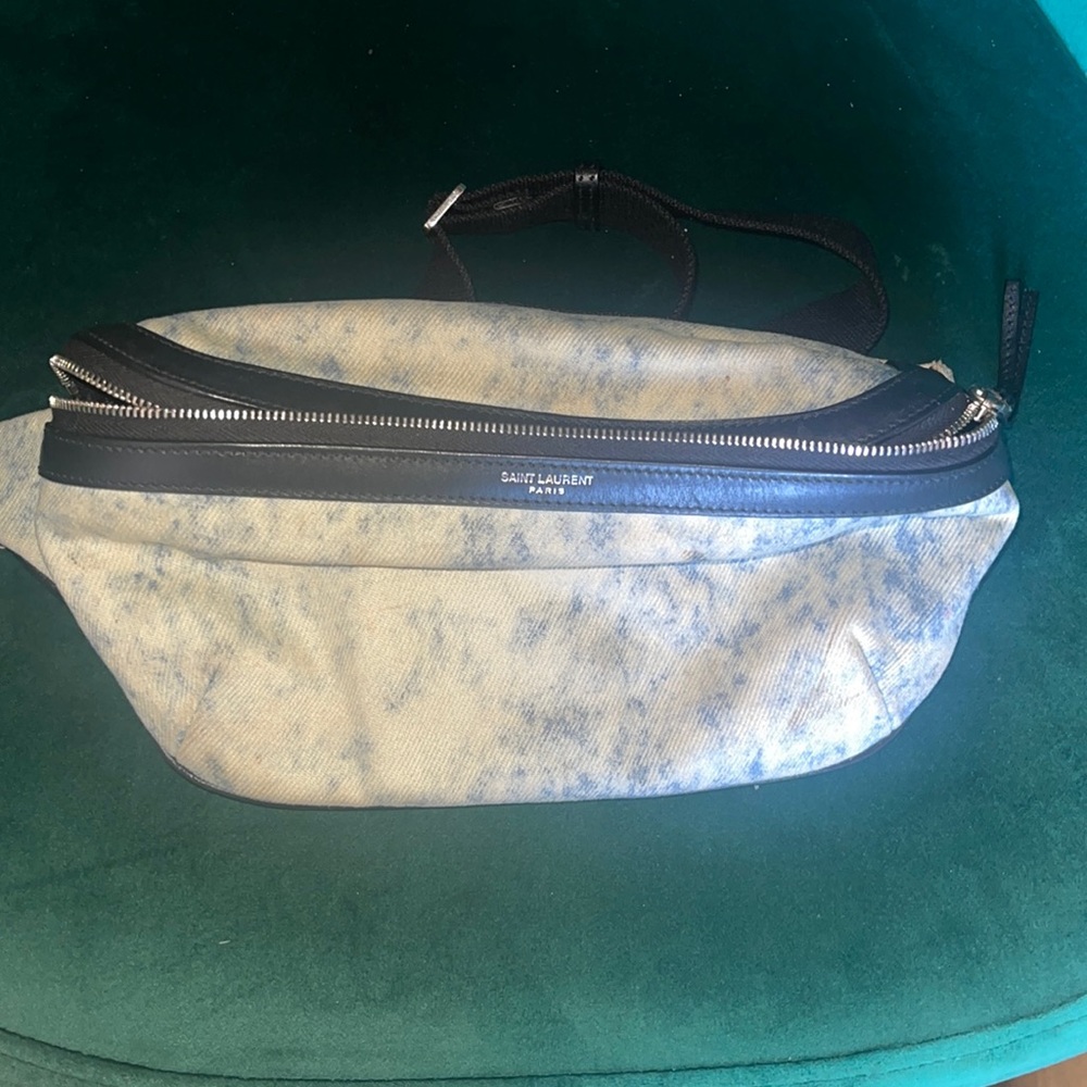 Saint Laurent belt bag
